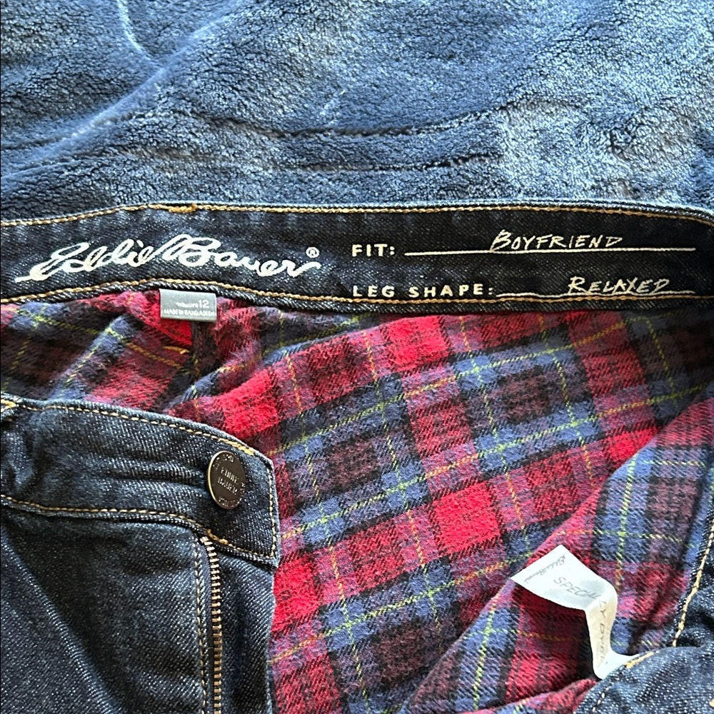 Eddie Bauer Flannel Lined Women's Dark Indigo Straight-Leg Jeans